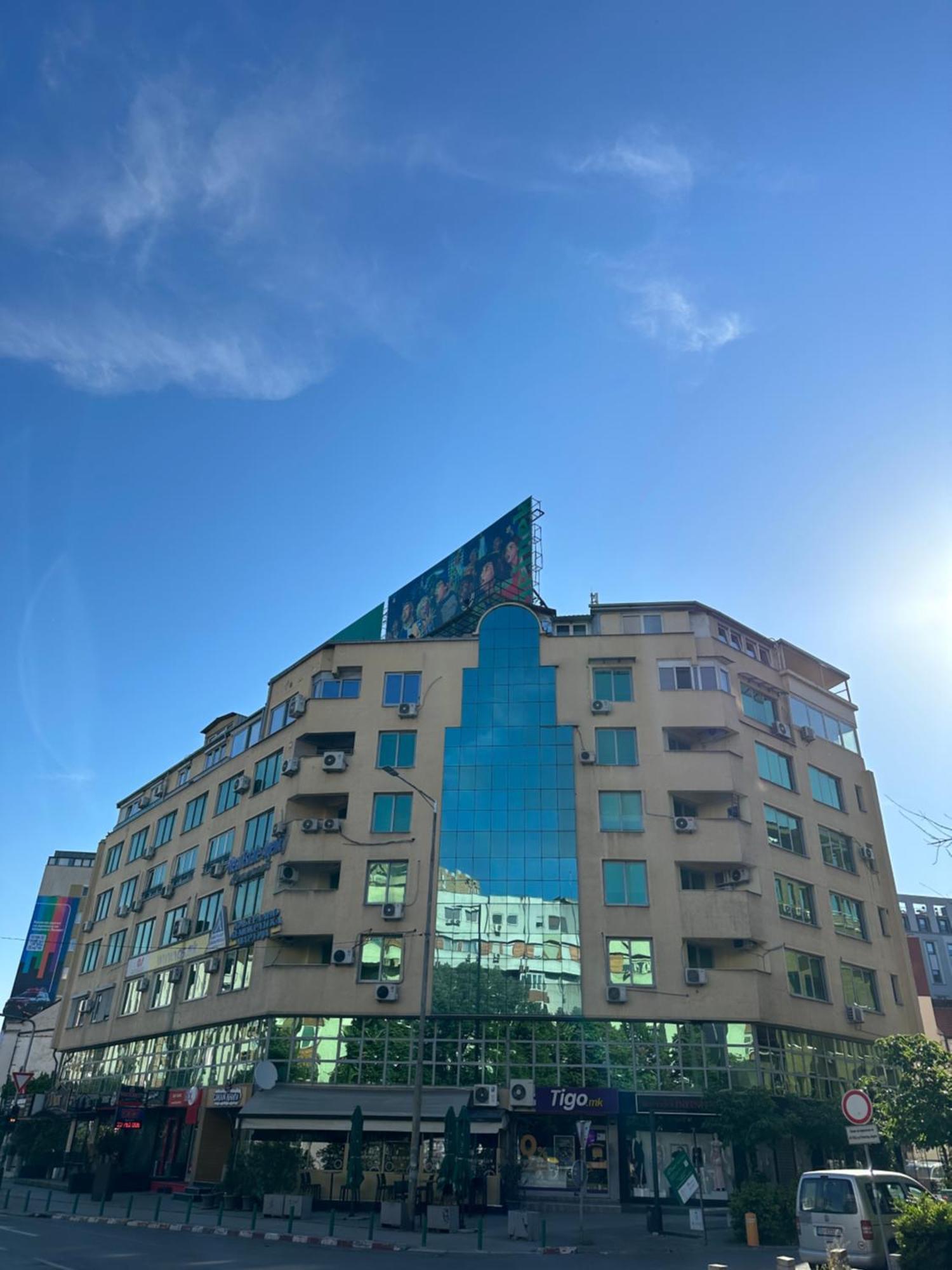 Grand Central Apartment Скопье Экстерьер фото