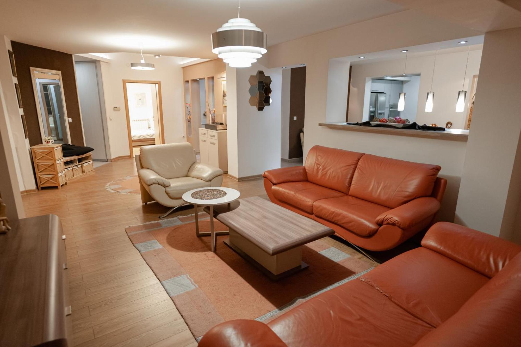 Grand Central Apartment Скопье Экстерьер фото